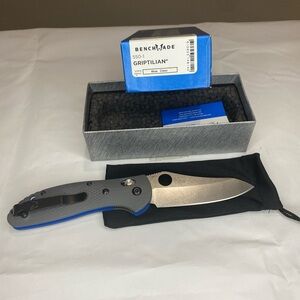 Benchmade Griptilian Gray and Blue Knife